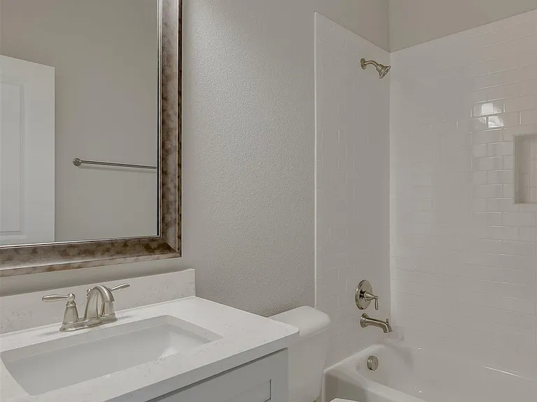 2225 Apex Dr — Photo 17