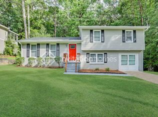 3018 Battle Forrest Dr, Decatur, GA 30034