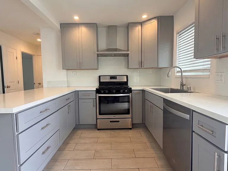 7772 Ronald Dr #C — Photo 2