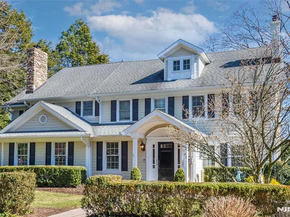 167 Grant St, Ridgewood, NJ 07450