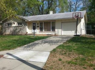 10600 Walrond Ave, Kansas City, MO 64137