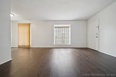 4664 E 68th St #195 — Photo 3