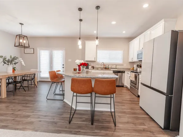 219 Colt Dr, Waxahachie, TX 75165