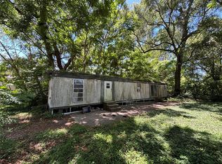 3610 NE 59th Ave, Silver Springs, FL 34488