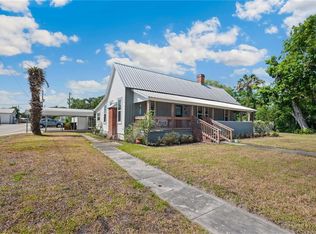 113 W Noble Ave, Bushnell, FL 33513