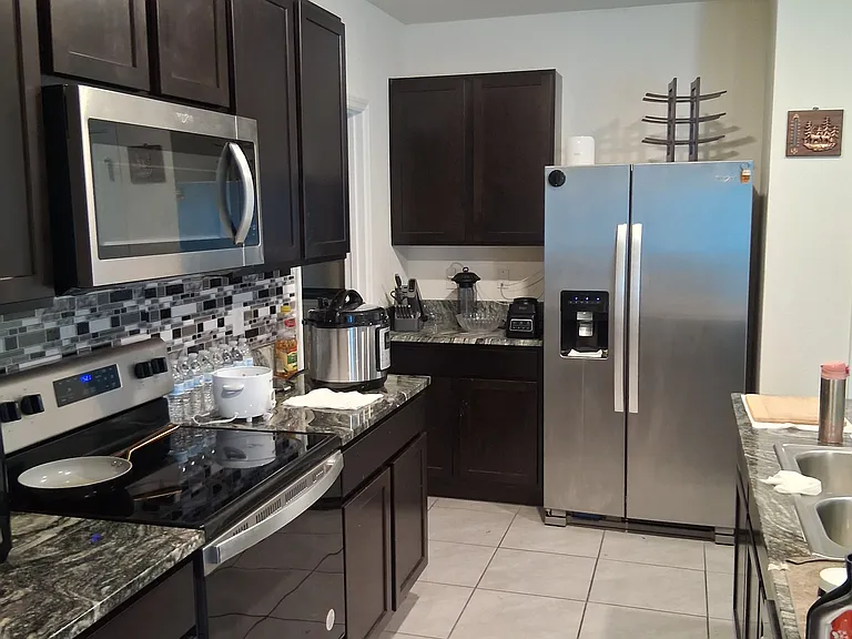 5781 Hollingworth Trl — Photo 10