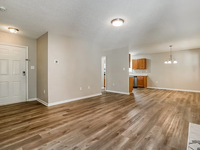 412 Birdsong Way — Photo 5