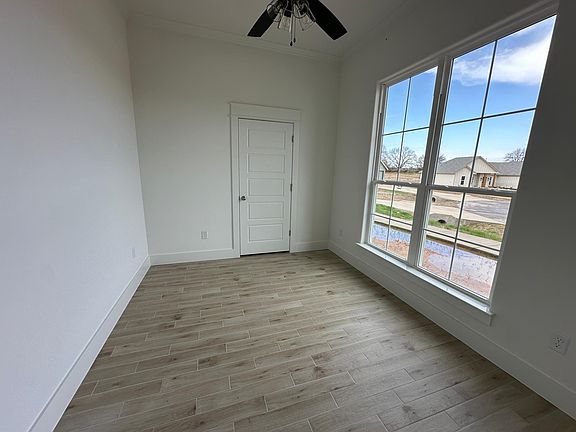 Flex Room
