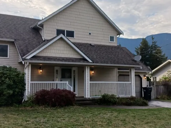 21013 Greenwood Dr, Hope, BC V0X 1L1