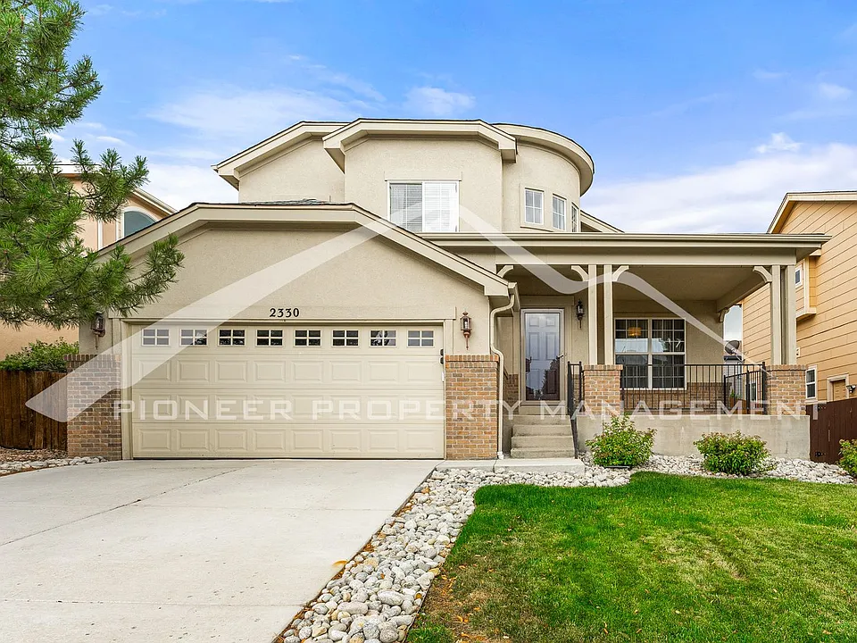 2330 Dogwood Cir