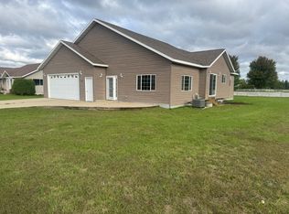 520 12th St NW, Perham, MN 56573