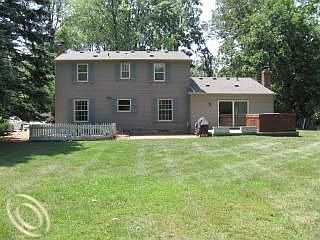 2nd image of 8420 Ferry Rd