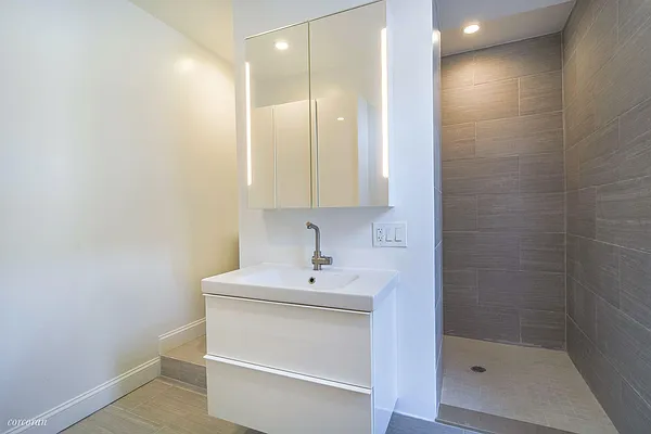 Rented by Corcoran | media 24