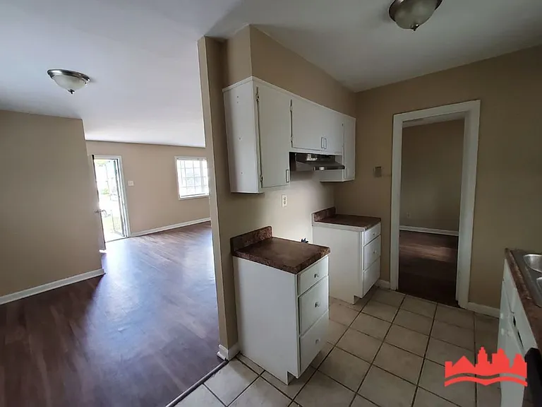 4095 Kenosha Rd — Photo 7
