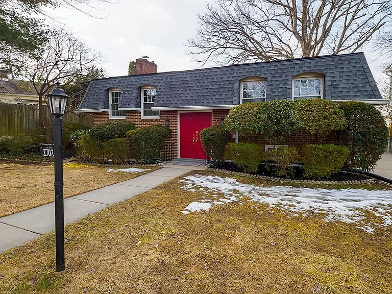 2702 Navarre Dr — Photo 43