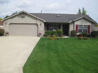 602 E Miami Dr, Syracuse, IN 46567
