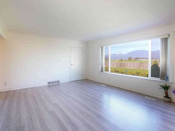 4th image of 42148 Keith Wilson Rd