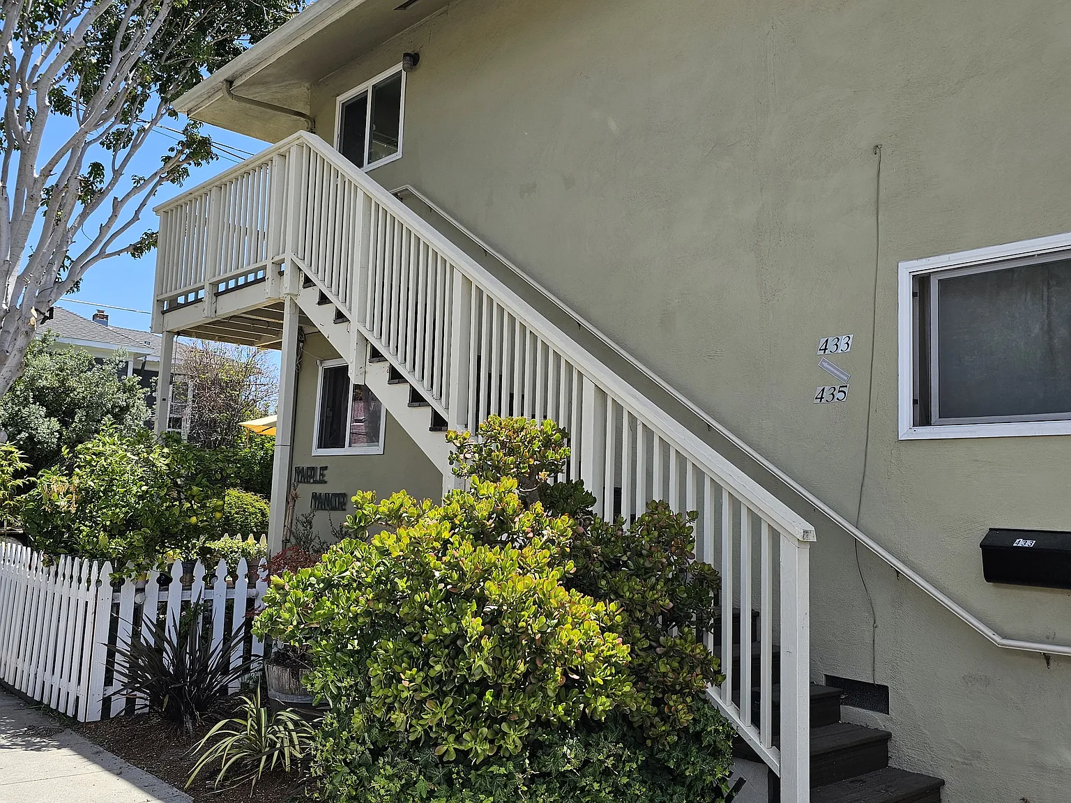 2 bed, $2,950 — Photo 1