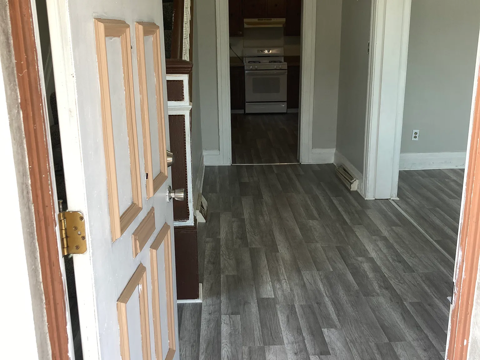 4 bed, 1.5 bath, 1700 sqft, $1,750 — Photo 2