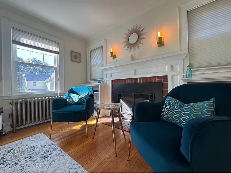 182 Margaret St — Photo 13