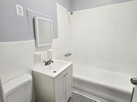 3rd image of 775 Martin Luther King Blvd #305