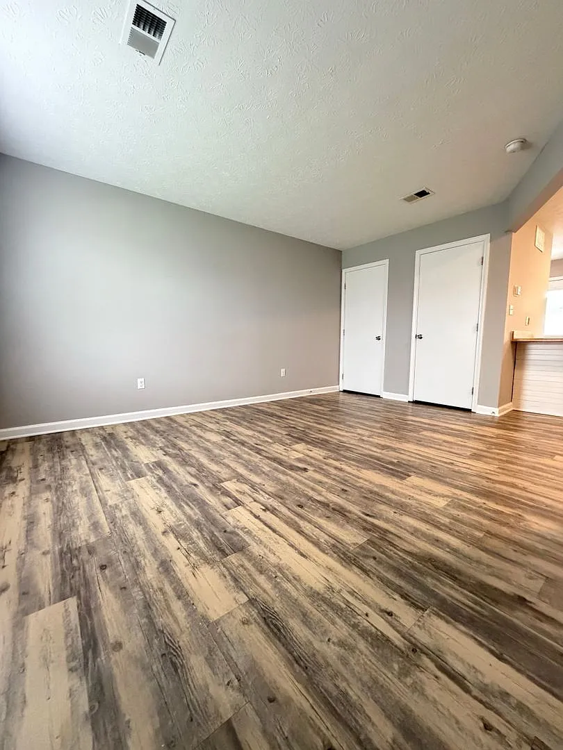 1022 Brandy Lane — Photo 3