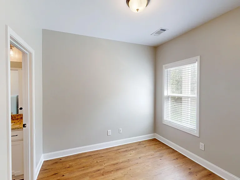 803 Levitan Dr — Photo 9