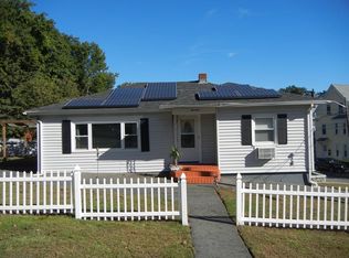 14 Maxwell St, Haverhill, MA 01832