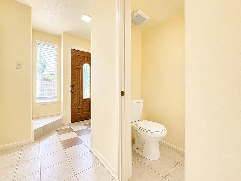 12504 Autumn Leaf Ln — Photo 33