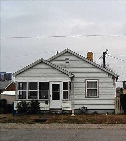 1st image of 1211 E Louisiana St