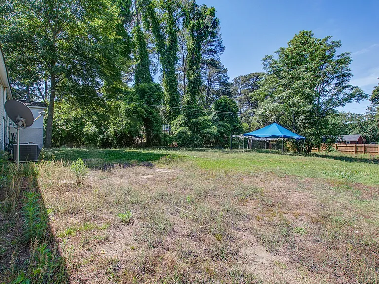 7221 Patricia Dr — Photo 22
