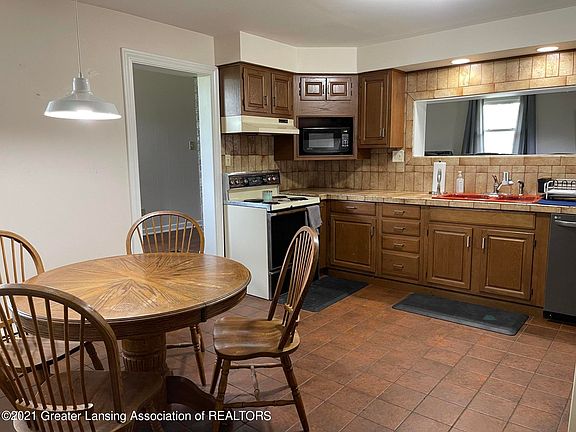 5th image of 5278 Northway Dr