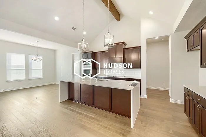 4 bed, 3.5 bath, 2983 sqft, $2,915 — Photo 3