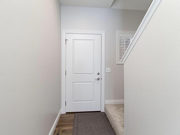 2nd image of 3873 Orchard Dr