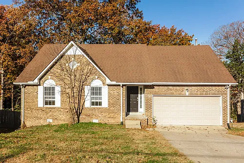 1052 Blue Mountain Ln Photo 1
