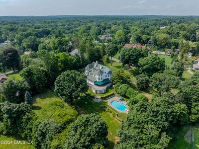 14 Meadow Dr, Greenwich, CT, 06831