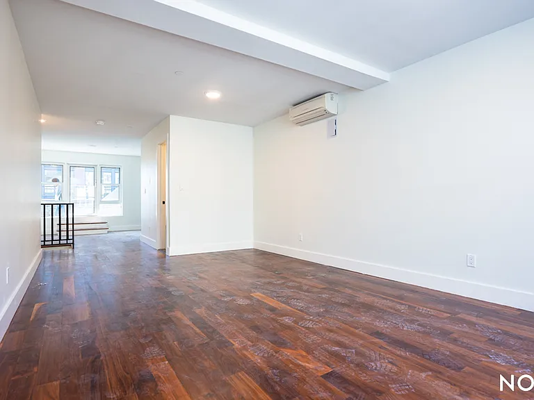 120 S 4th St #4A — Photo 11
