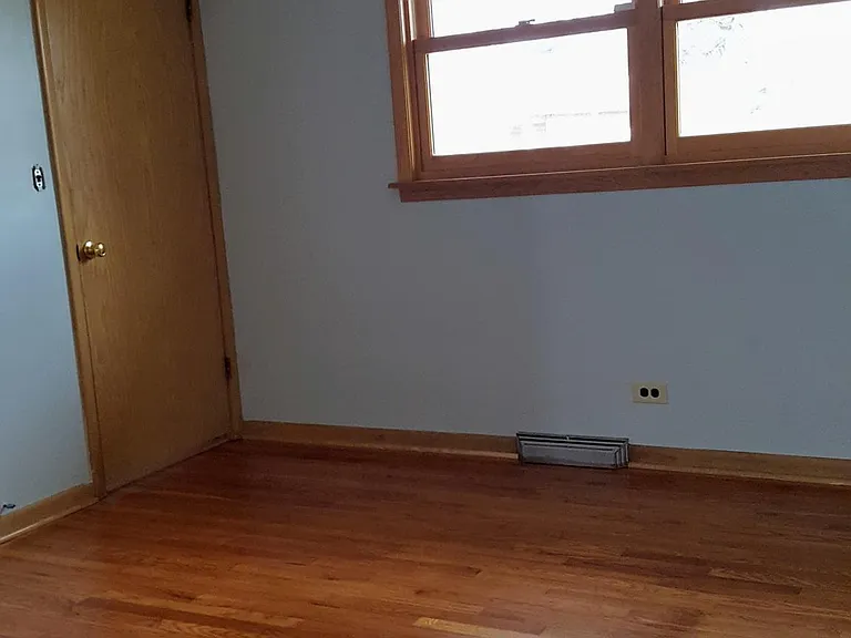 1st bedroom