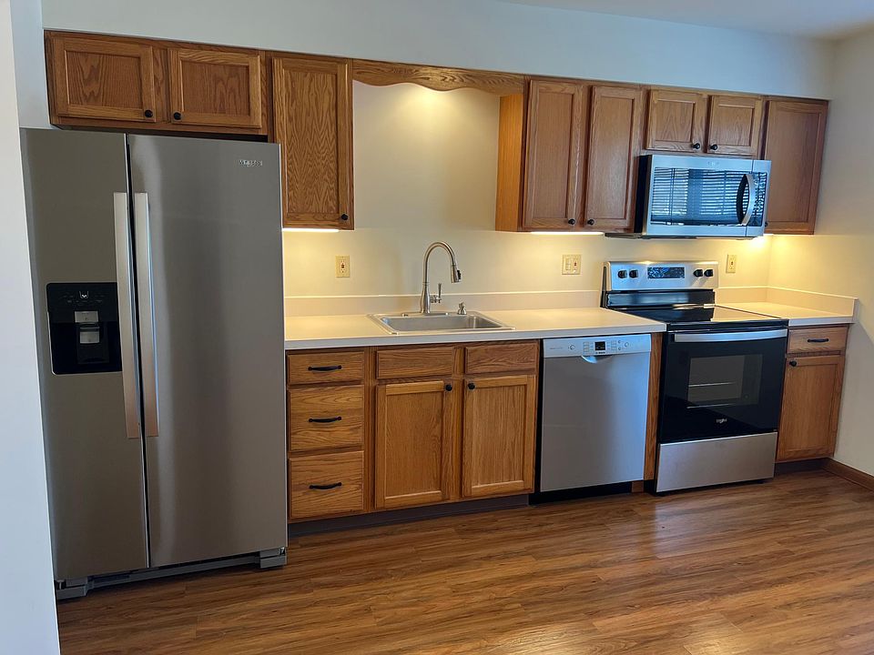 1st image of 93 2nd St #2