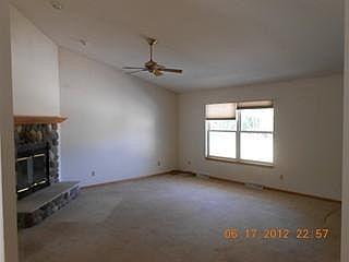3rd image of 2445 E Moraine Dr