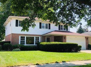 2115 E Euclid Ave, Arlington Heights, IL 60004