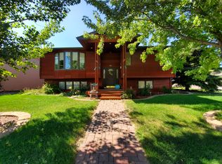 801 Hustead St, Wall, SD 57790
