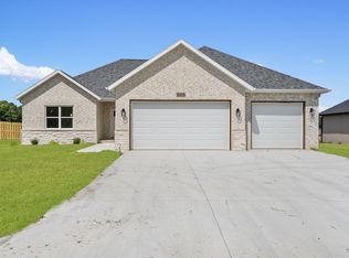 5255 Logan Drive, Battlefield, MO 65619