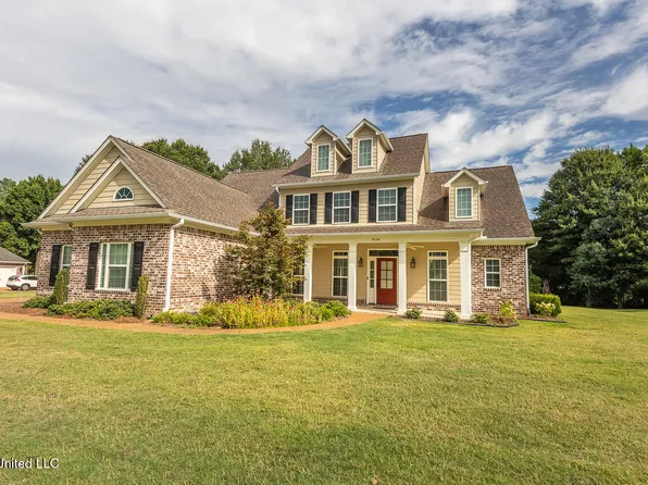 4626 Pleasant Breeze Dr, Olive Branch, MS 38654