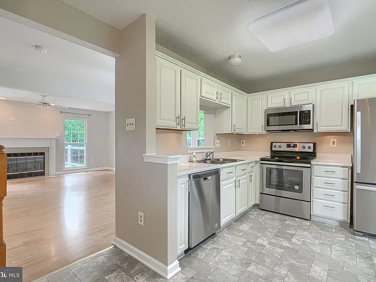 1826 Wye Mills Ln — Photo 4