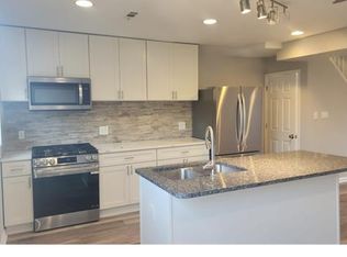 2800 W Garrison Ave, Baltimore, MD 21215