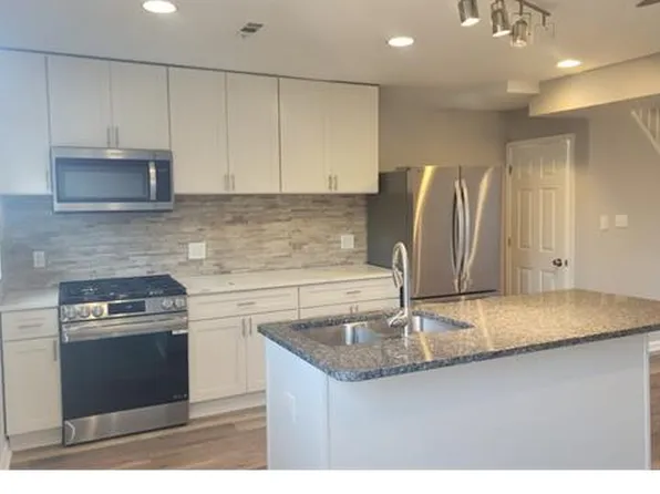 2800 W Garrison Ave, Baltimore, MD 21215