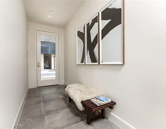 Cedars Court Townhomes — Photo 2