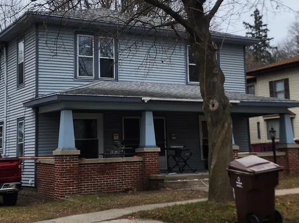 426 E Washington St, Ionia, MI 48846