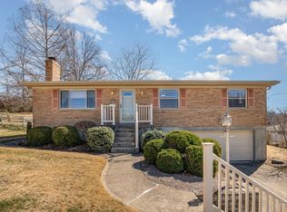 408 Hillbrook Dr, Cincinnati, OH 45238